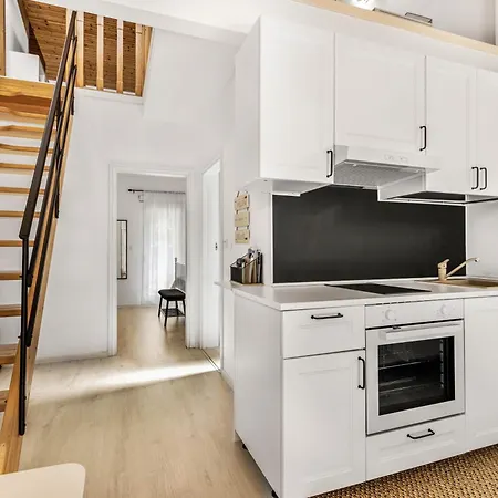 Residence Pomer بومير