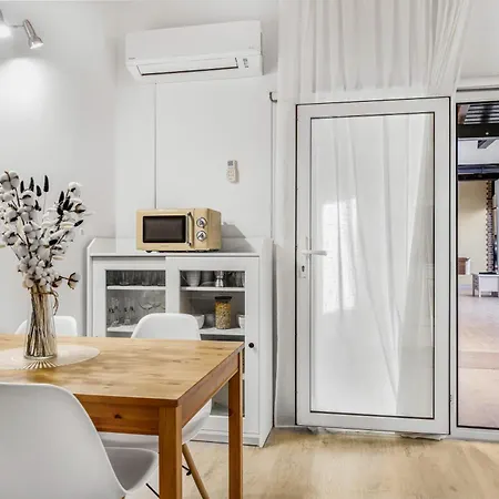Residence Pomer شقة *