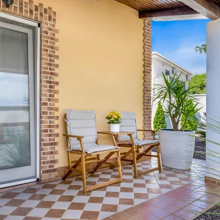 Residence Pomer شقة