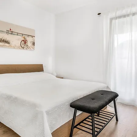 Apartment Residence Pomer *